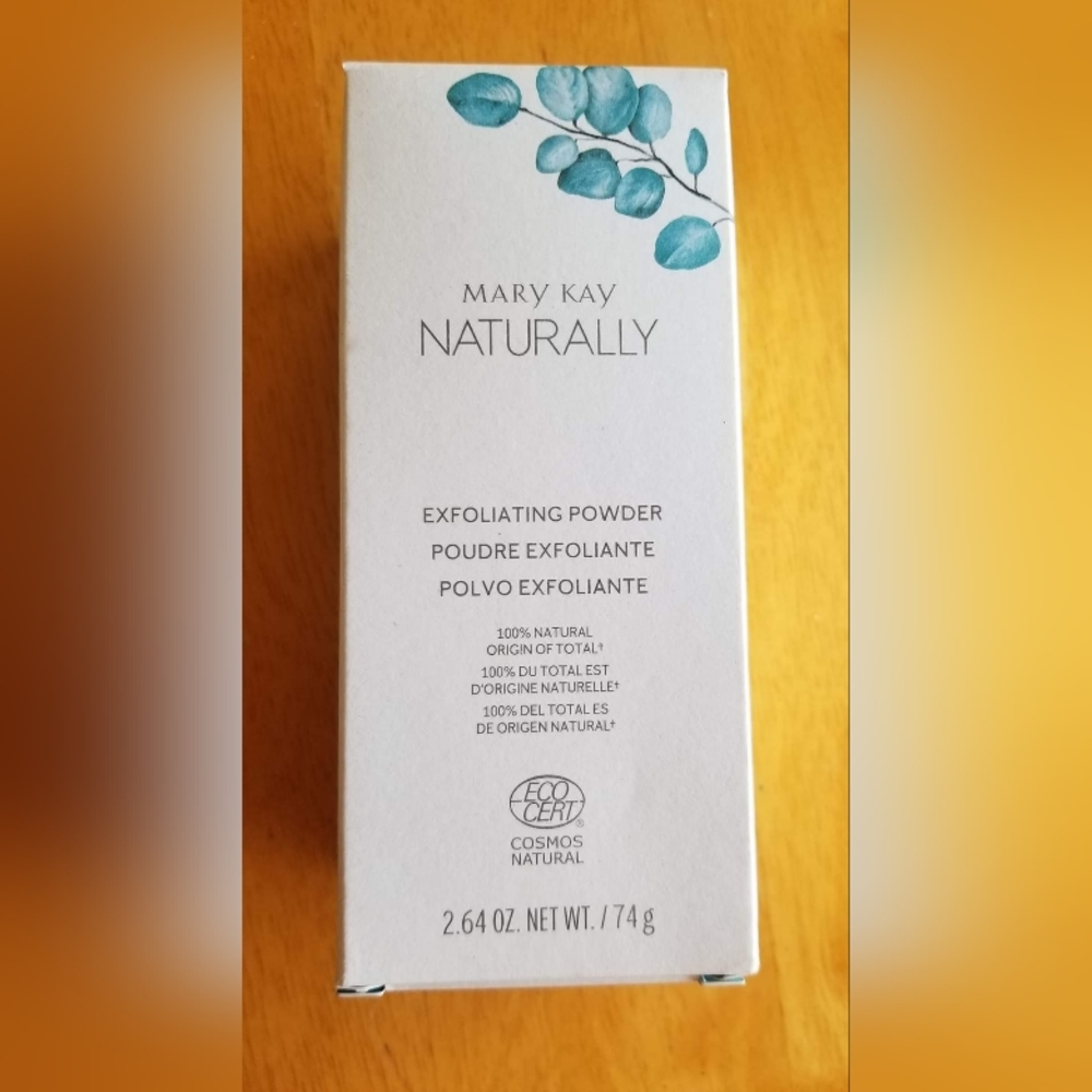 Mary Kay Naturally Exfoliating Powder